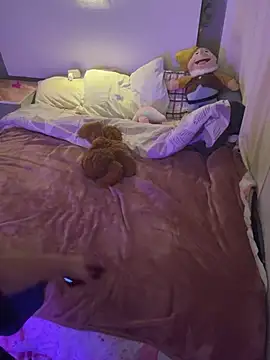 Snapshot of m0ondolly chatting on 15, 4, 2026 m0ondolly online show from 15, 4, 2026