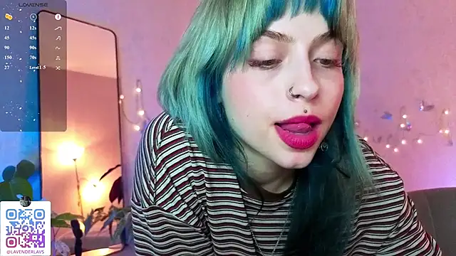 Snapshot of lavenderluxe chatting on 30, 4, 2026 lavenderluxe online show from 30, 4, 2026