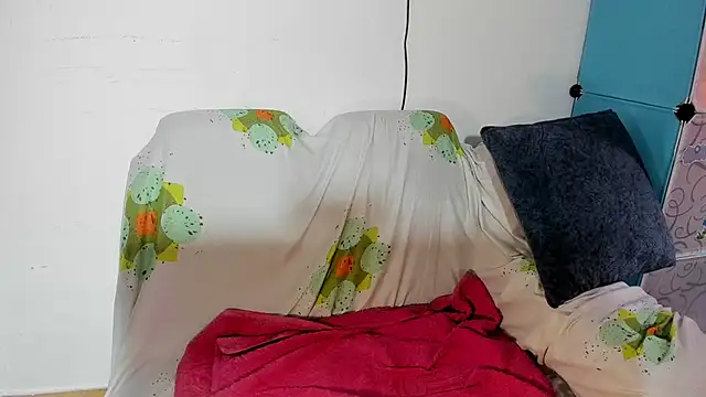 madisson smalltits online show from 31, 3, 2026