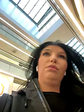 Snapshot of Tisha_Busty chatting on 26, 10, 2025 Tisha Busty online show from 26, 10, 2025