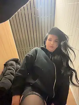 Snapshot of Tisha_Busty chatting on 17, 2, 2026 Tisha Busty online show from 17, 2, 2026