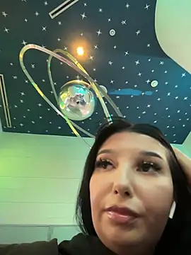 Snapshot of Tisha_Busty chatting on 6, 3, 2026 Tisha Busty online show from 6, 3, 2026