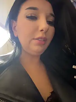 Tisha Busty online show from 20, 5, 2026