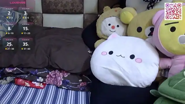 Tiny lusty online show from 5, 3, 2026