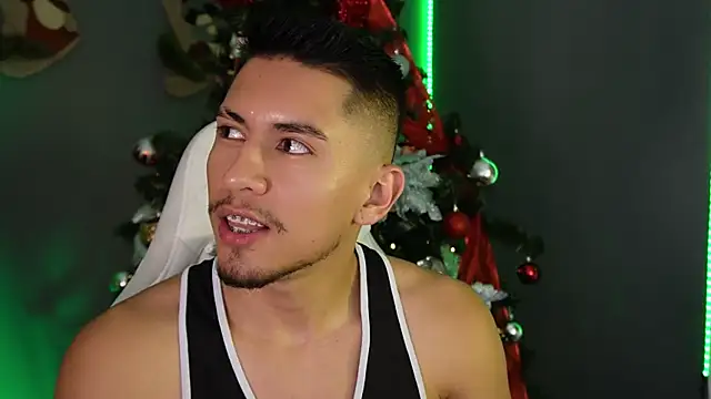 Aaronfox x online show from 15, 12, 2024
