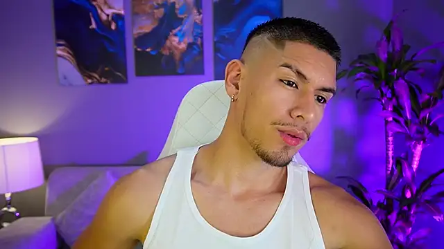 Aaronfox x online show from 5, 1, 2025