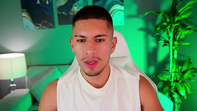 Aaronfox x online show from 7, 1, 2025