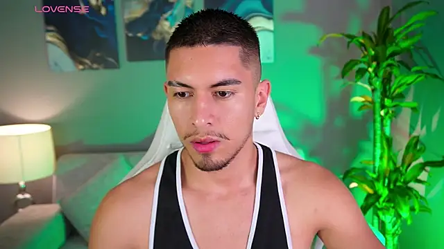 Aaronfox x online show from 7, 1, 2025