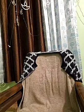 Snapshot of MIss-Naina chatting on 17, 1, 2025 MIss-Naina online show from 17, 1, 2025