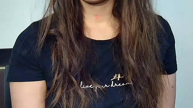 Snapshot of MIss-Naina chatting on 23, 11, 2025 MIss-Naina online show from 23, 11, 2025