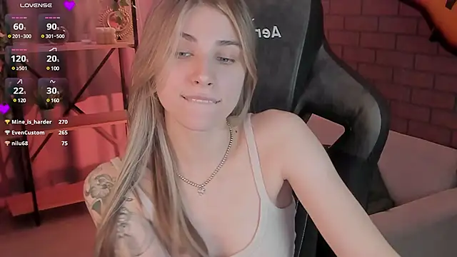 EllieCutes online show from 16, 12, 2024
