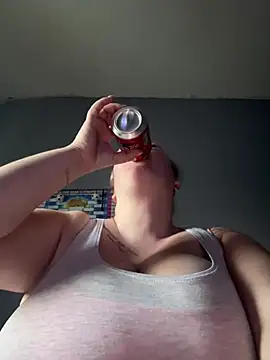 busty-bella1 online show from 5, 7, 2026