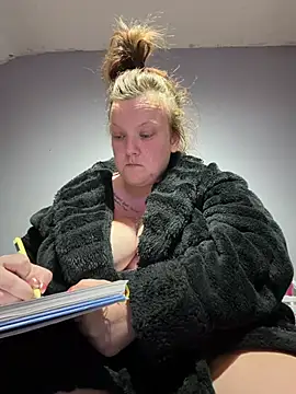 busty-bella1 online show from 26, 7, 2026