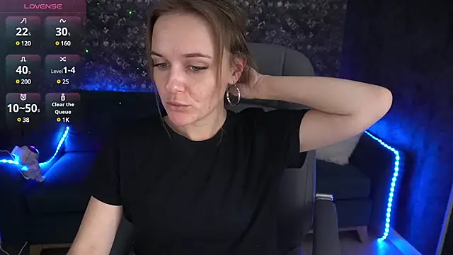 MaribelRiverr  online show from 15, 12, 2024