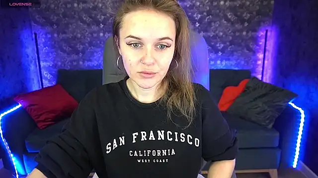 MaribelRiverr  online show from 20, 12, 2024