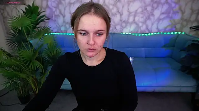 MaribelRiverr  online show from 6, 10, 2025