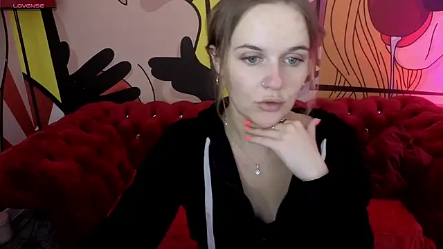 Snapshot of MaribelRiverr_ chatting on 11, 7, 2026 MaribelRiverr online show from 11, 7, 2026
