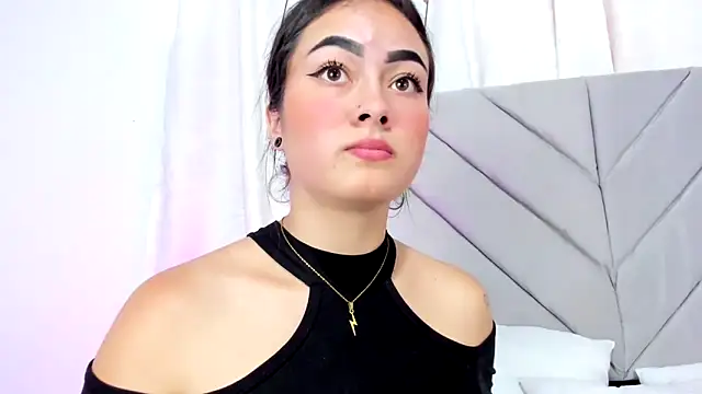 Jaslyn  Smith online show from 20, 12, 2024