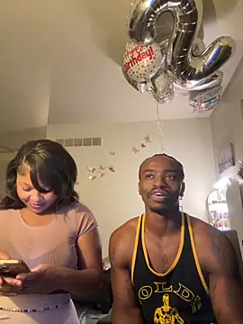 Snapshot of exotic__couple chatting on 4, 10, 2025 exotic couple online show from 4, 10, 2025