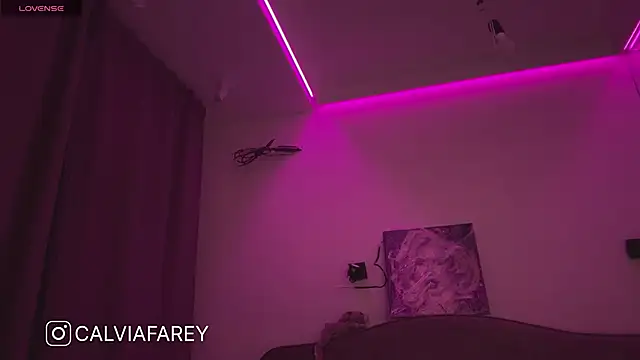 calviafarey online show from 13, 2, 2025