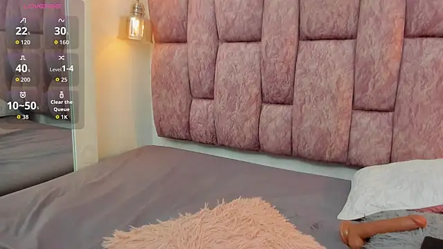 britanny-collyns online show from 13, 5, 2026