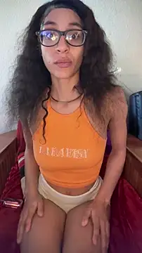 Snapshot of Honeydipp73 chatting on 20, 10, 2025 Honeydipp73 online show from 20, 10, 2025
