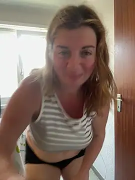 Snapshot of Lombada chatting on 21, 6, 2026 Lombada online show from 21, 6, 2026