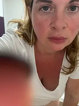 Snapshot of Lombada chatting on 26, 6, 2026 Lombada online show from 26, 6, 2026