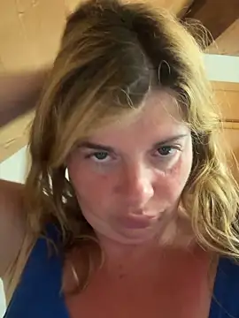 Snapshot of Lombada chatting on 1, 7, 2026 Lombada online show from 1, 7, 2026