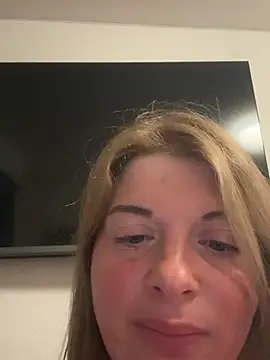 Snapshot of Lombada chatting on 13, 7, 2026 Lombada online show from 13, 7, 2026