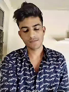 Snapshot of kingkartik7 chatting on 24, 1, 2025 kingkartik7 online show from 24, 1, 2025