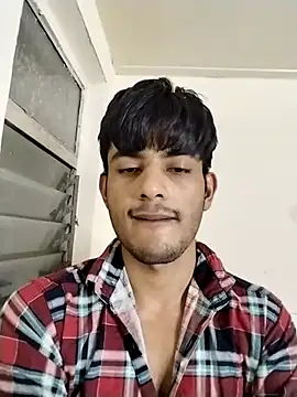 Snapshot of kingkartik7 chatting on 5, 3, 2025 kingkartik7 online show from 5, 3, 2025