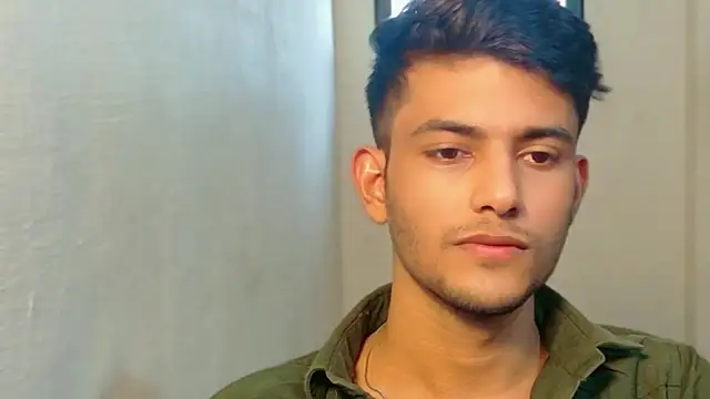 Snapshot of kingkartik7 chatting on 1, 12, 2025 kingkartik7 online show from 1, 12, 2025