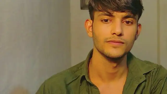 Snapshot of kingkartik7 chatting on 15, 12, 2025 kingkartik7 online show from 15, 12, 2025