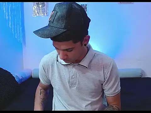 tylor boy online show from 4, 6, 2026