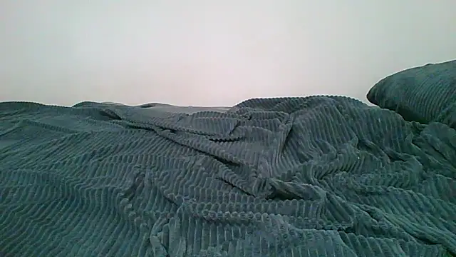 Snapshot of Emma_99 chatting on 5, 4, 2026 Emma 99 online show from 5, 4, 2026