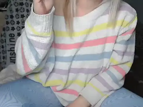 LaRa forU online show from 7, 12, 2024