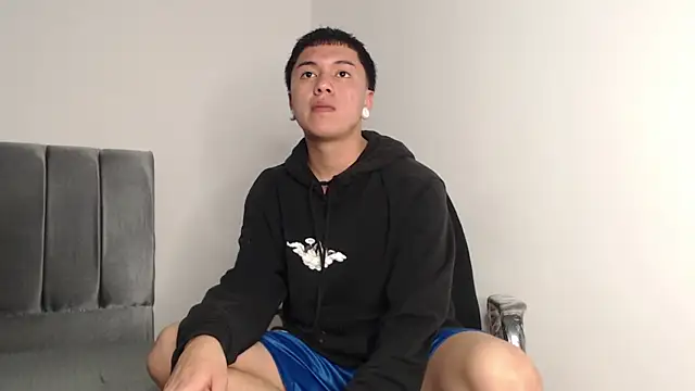 Snapshot of alex-lover chatting on 9, 10, 2025 alex-lover online show from 9, 10, 2025