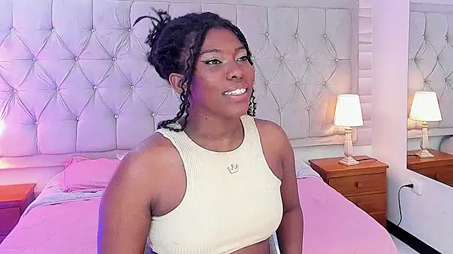 Snapshot of Shrui_Wright chatting on 6, 12, 2024 Shrui Wright online show from 6, 12, 2024