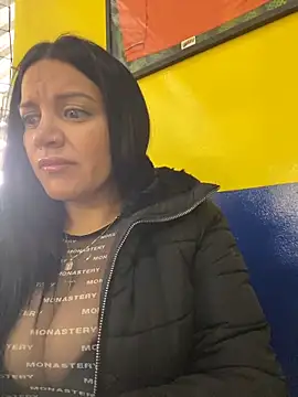 Milff parkerrr online show from 27, 3, 2026