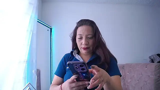 lorenalover24 online show from 8, 2, 2025