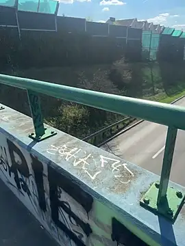 Tomkitomkii online show from 18, 4, 2026