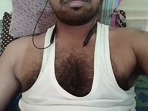 Snapshot of ballandnuts chatting on 8, 4, 2026 ballandnuts online show from 8, 4, 2026