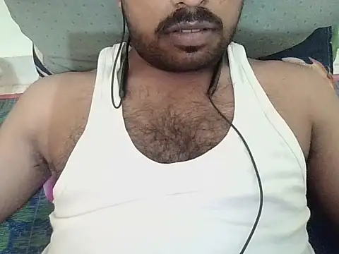 Snapshot of ballandnuts chatting on 12, 4, 2026 ballandnuts online show from 12, 4, 2026