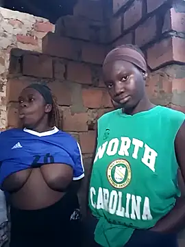 Snapshot of Black_juicy24 chatting on 8, 10, 2025 Black juicy24 online show from 8, 10, 2025