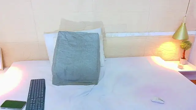 Chocolatte bar online show from 18, 12, 2025