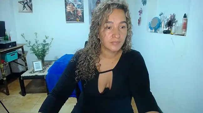 mature tammyjones online show from 17, 2, 2025