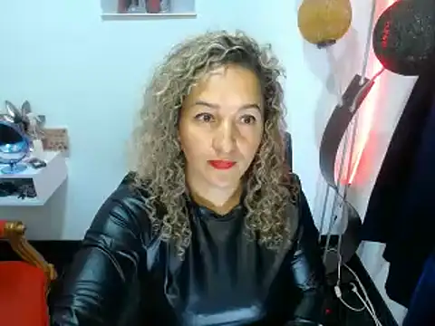 mature tammyjones online show from 6, 3, 2025