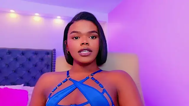 CamiEstrada online show from 12, 9, 2025