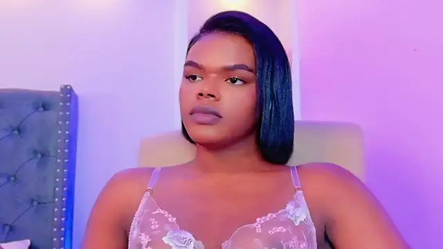 CamiEstrada online show from 19, 9, 2025